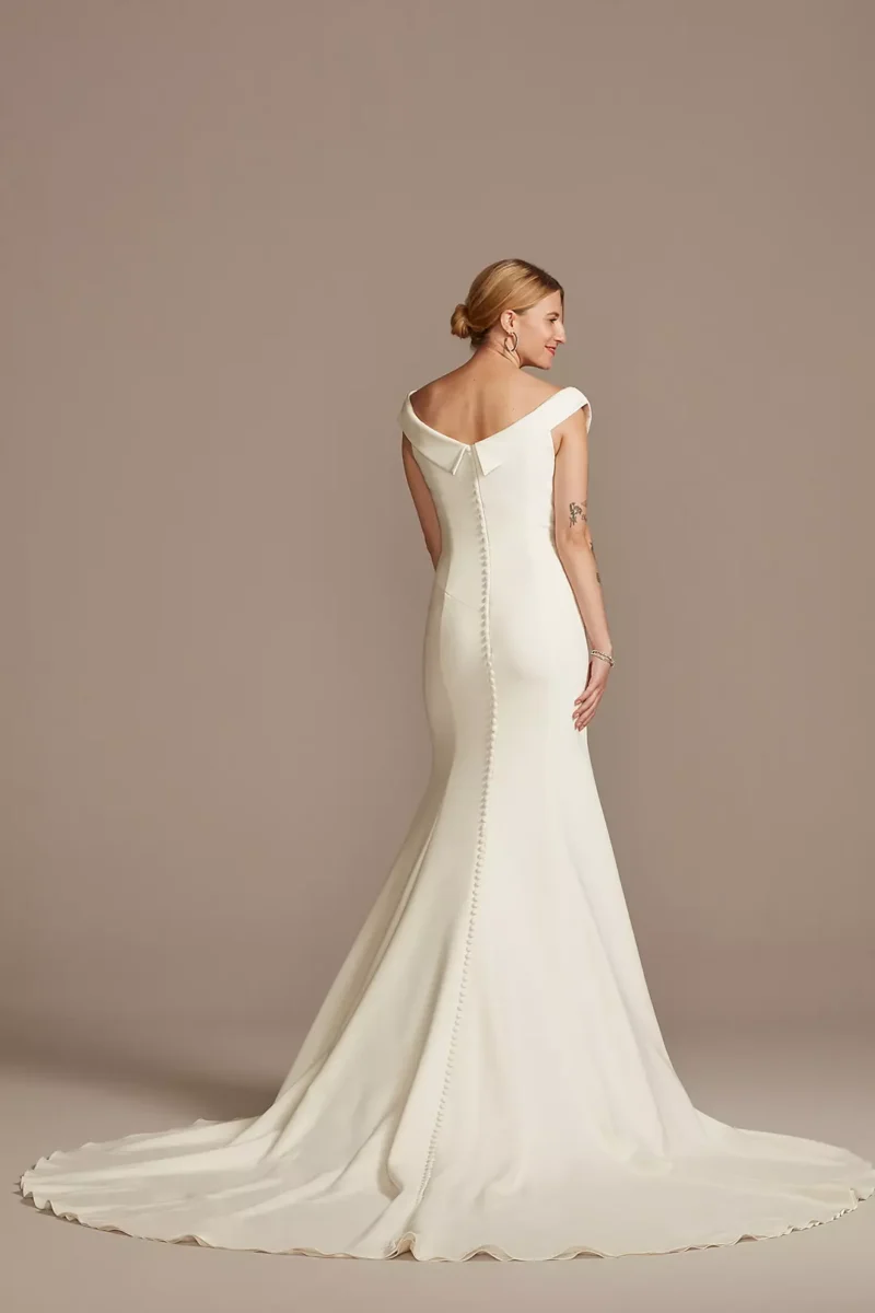 Crepe Off-the-Shoulder Mermaid Dress - Image 3